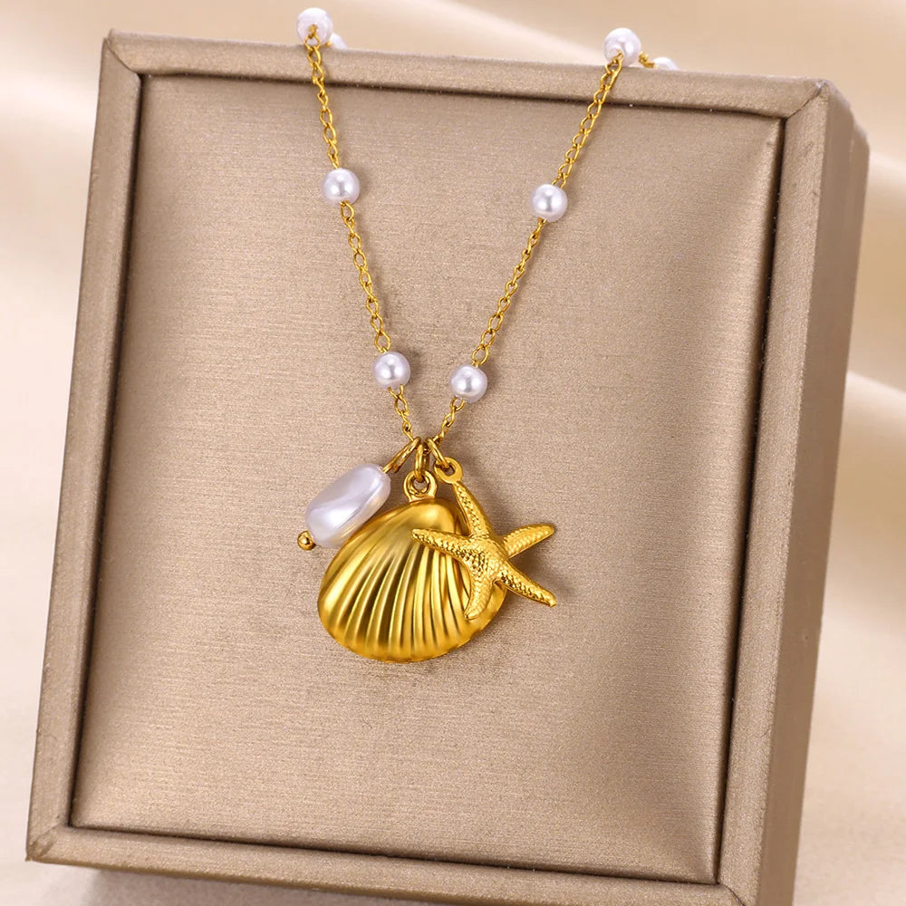 Summer Beach Starfish & Pearl Necklace – Gold Stainless Steel Pendant