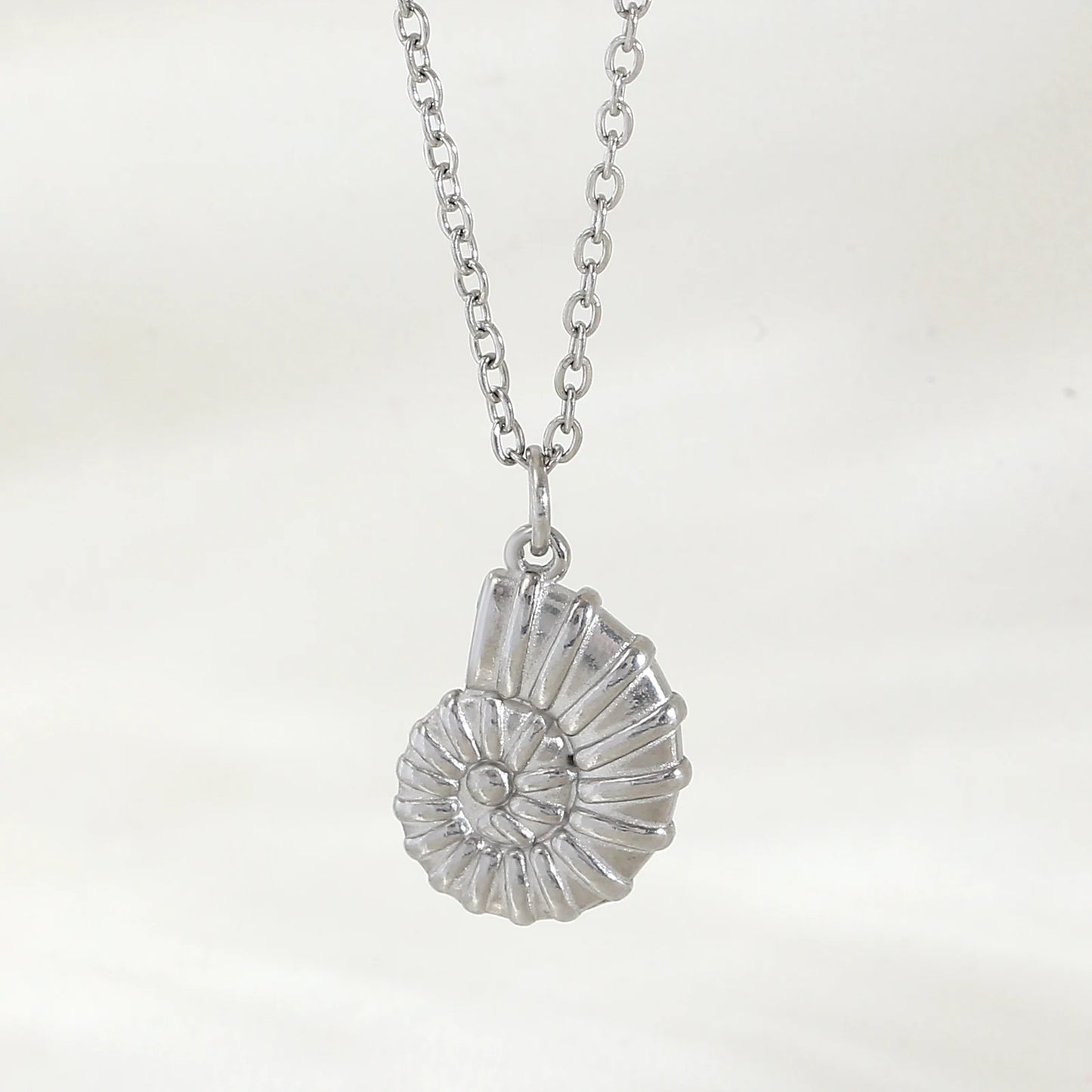 Starfish & Shell Beach Necklace – Gold/Silver Stainless Steel Choker