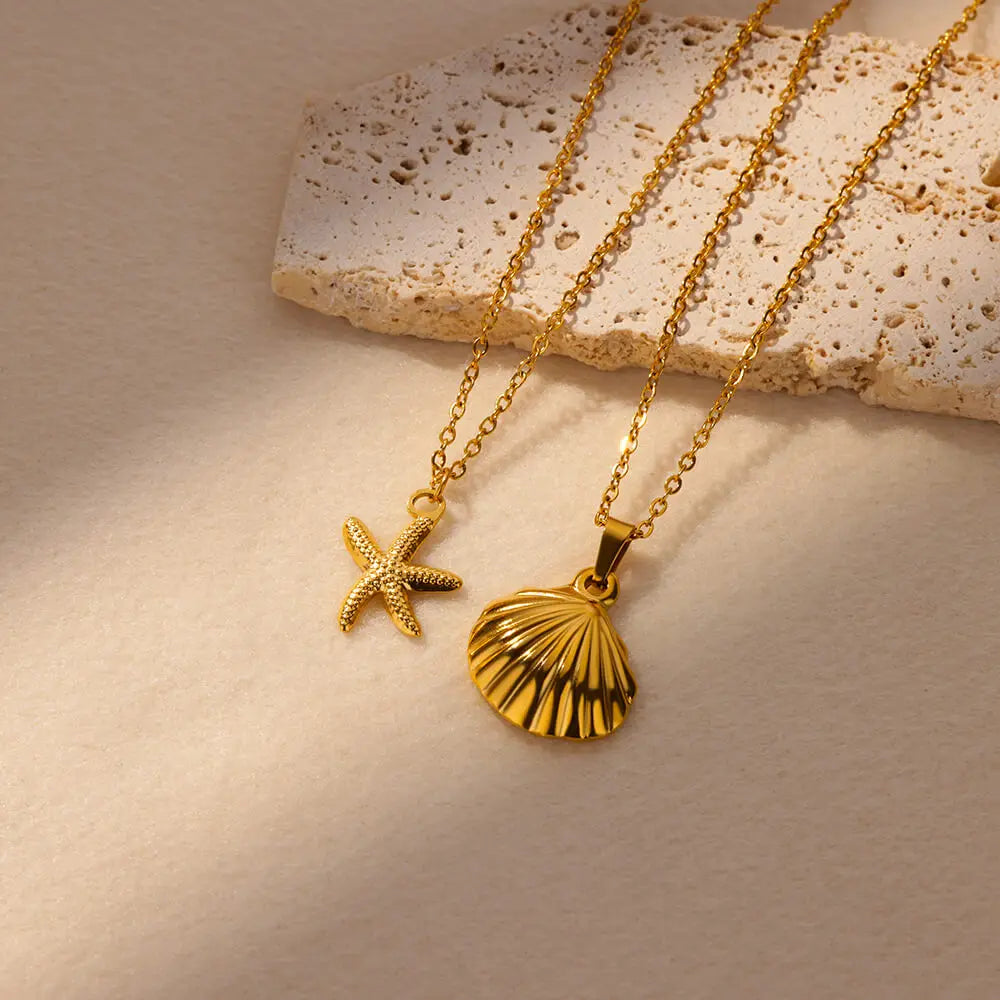 Summer Beach Starfish & Pearl Necklace – Gold Stainless Steel Pendant