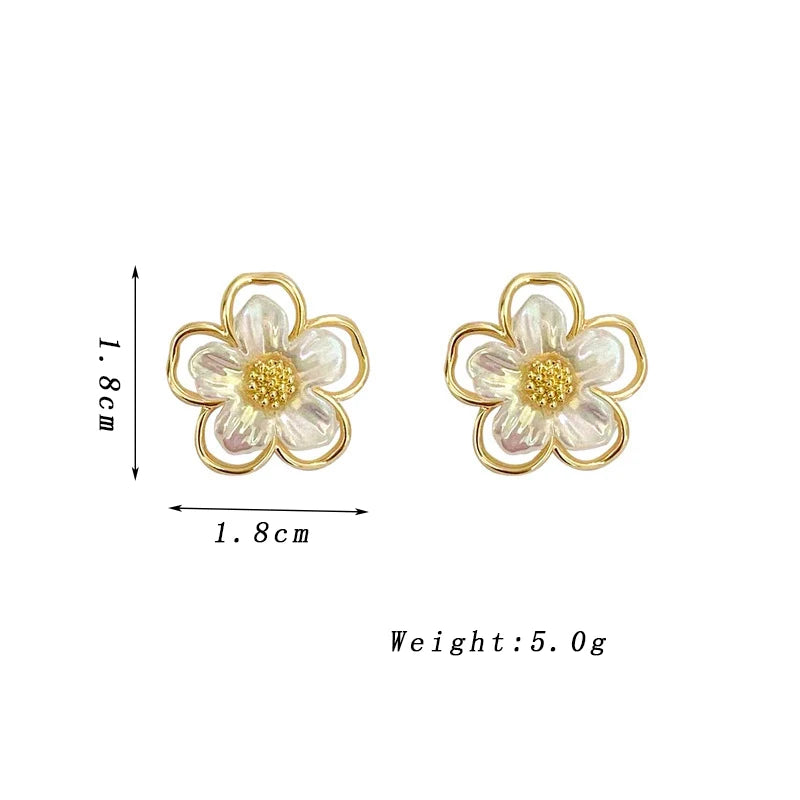 White Flower Stud Earrings – Golden Acrylic Floral Jewelry